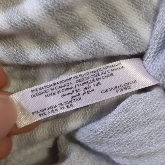 La Vie en Rose | white & gray stripe night gown - Picture 7 of 7